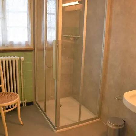 Oda ve Kahvaltı First